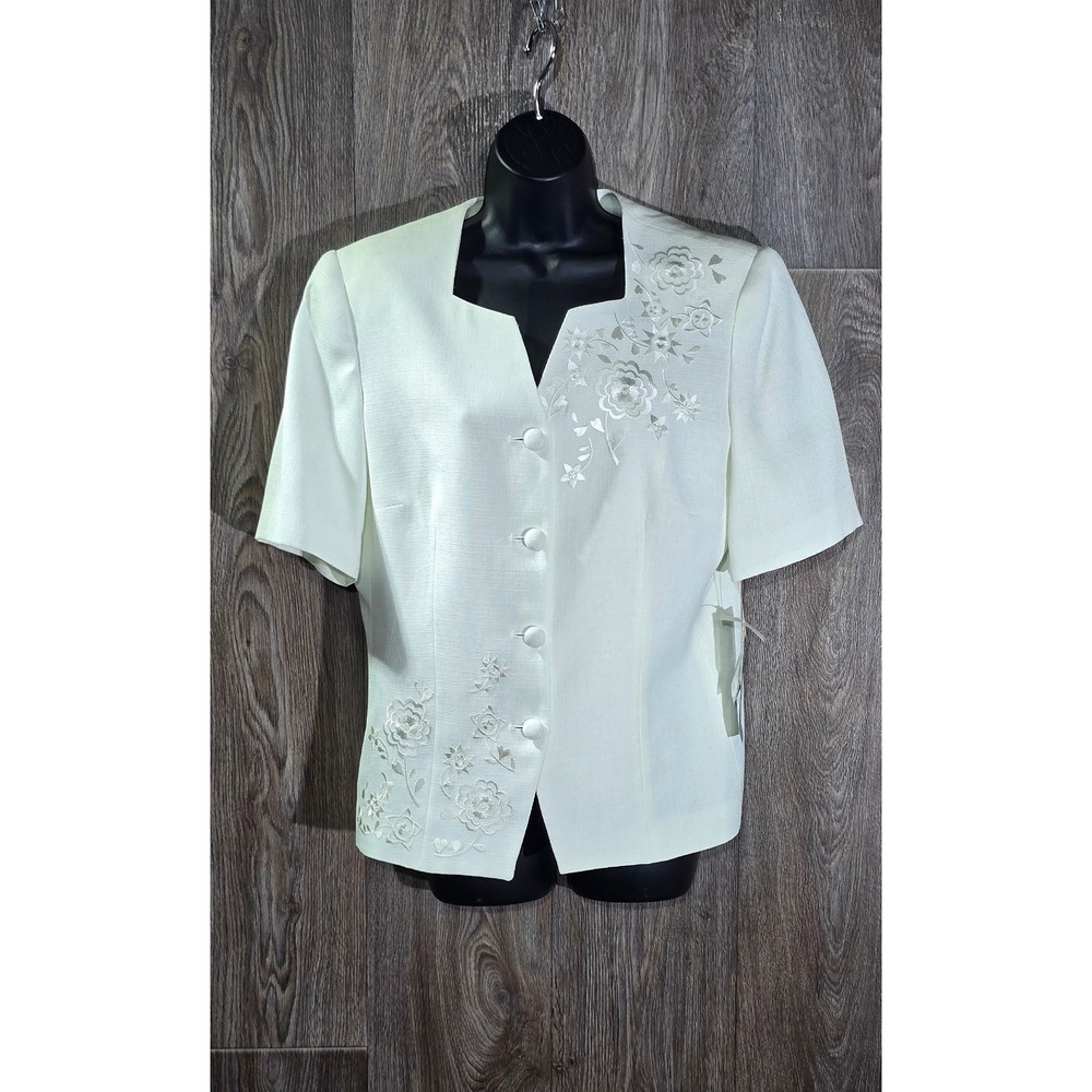 Emily Floral Embroidery Top Short Sleeve Button Front Off White‎ Size 14